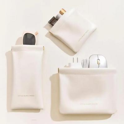 3 piece self-closing mini storage bag