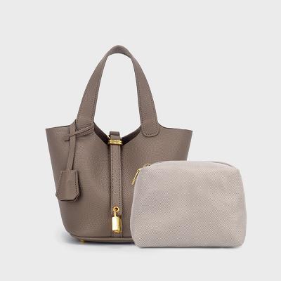 Lychee Pattern Picotin Lock Bucket Bag